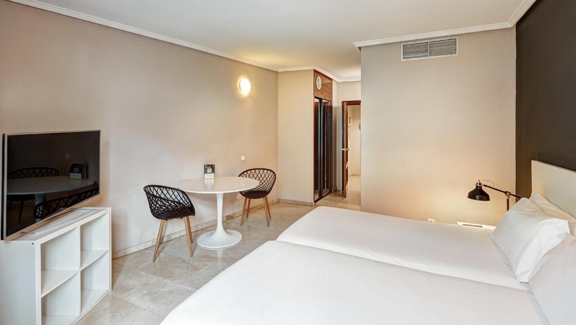 Hotel apartamentowy Sercotel Togumar 3*