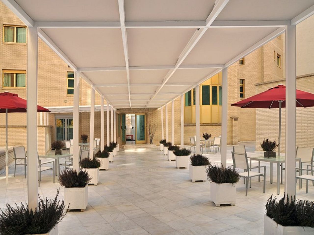 Apart-hotel Sercotel Togumar